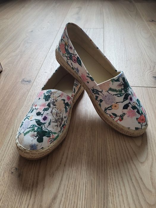 Espadryle w kwiatki