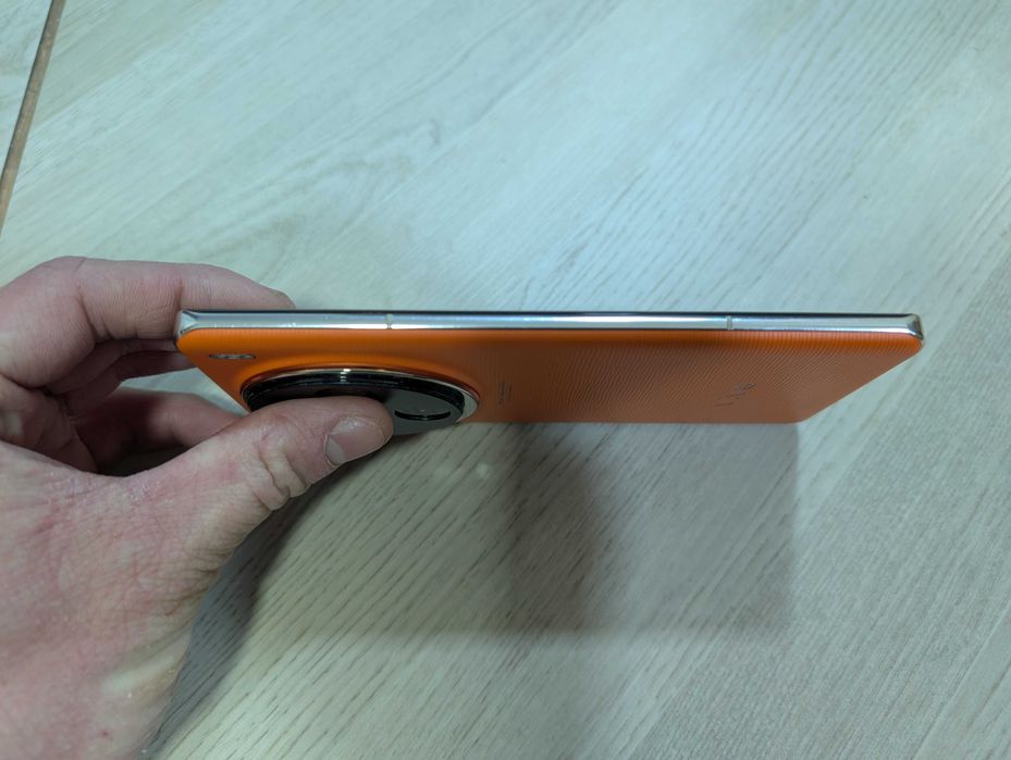 Камерофон Vivo X100 Pro 16\512Gb 6.78" 120Hz Dimensity 9300 OS15 IP68