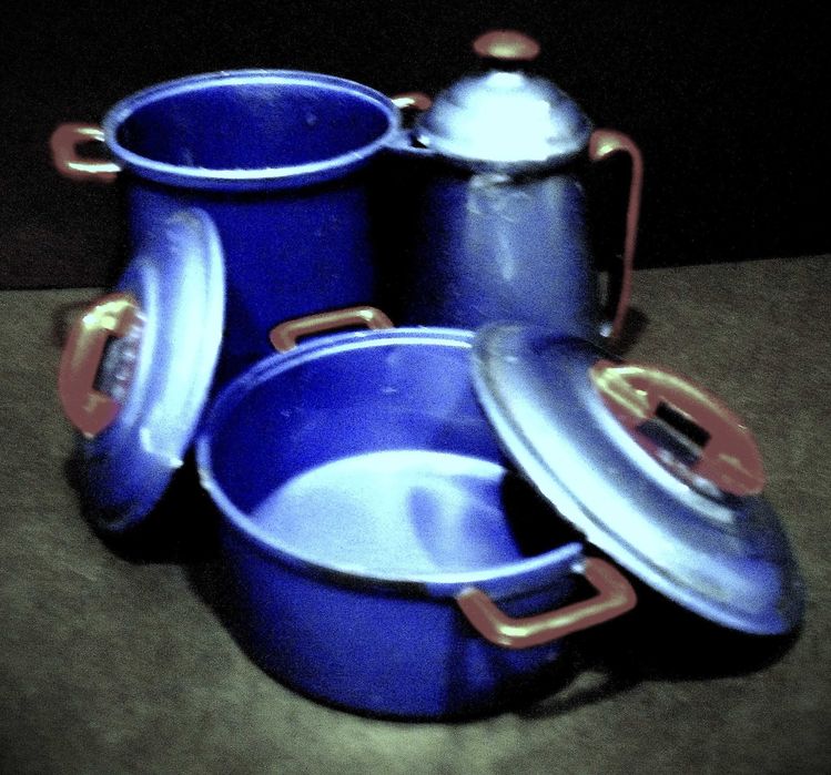 Conjunto antigo de panelas da PEPE