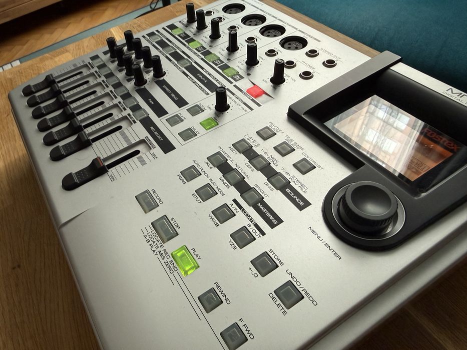 Fostex MR-8 HD Digital Multitracker