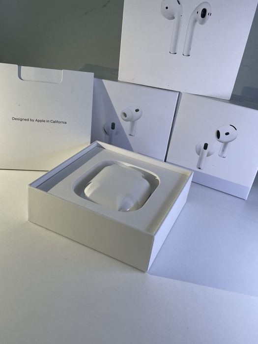 Навушники Airpods 4