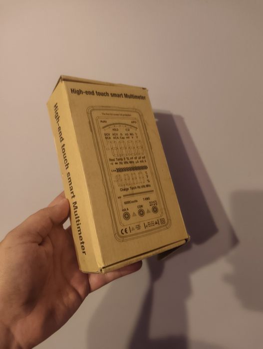 Новий мультиметр ANENG 681 запакований в коробці