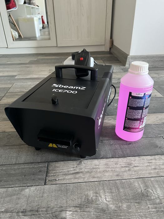 BeamZ ICE700 700W – Wytwornica Ciężkiego Dymu + Plyn do ciężkiego dymu GRATIS