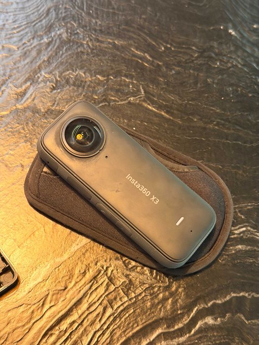 Insta 360 X3 + Battery + Stick