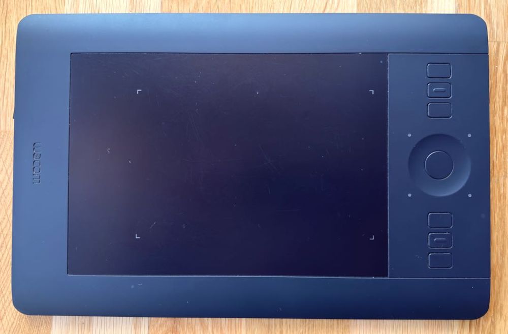 Tablet graficzny Wacom Intuos PRO S