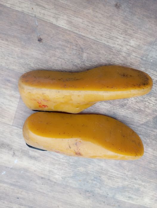 Пластмасові колодки для взуття усі розміри