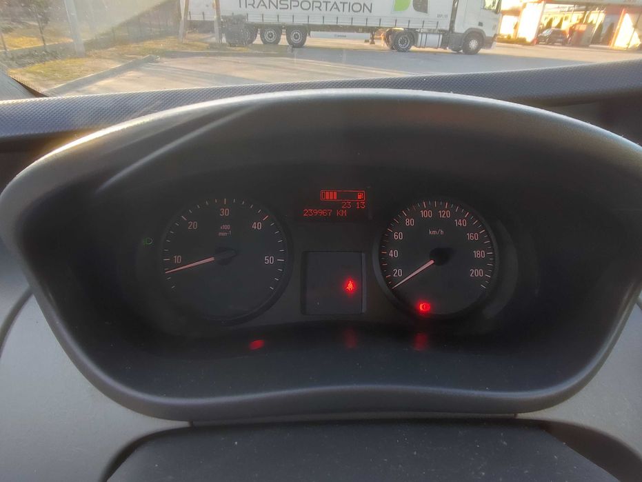 Opel Vivaro 2.0CDTI 2014r