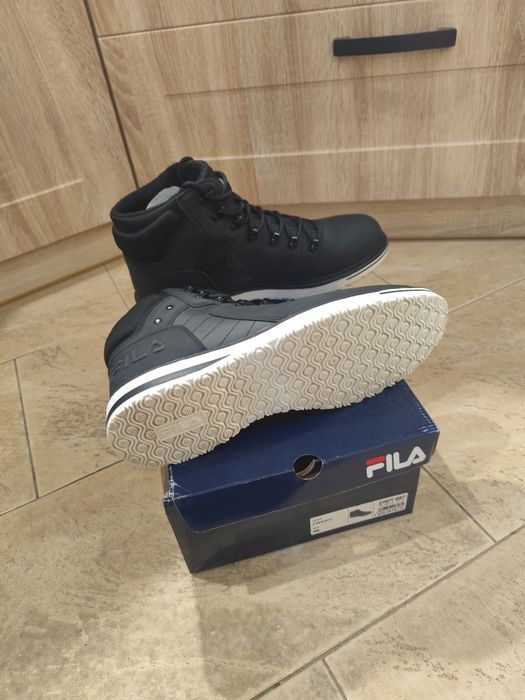 Nowe buty zimowe  FILA r.46