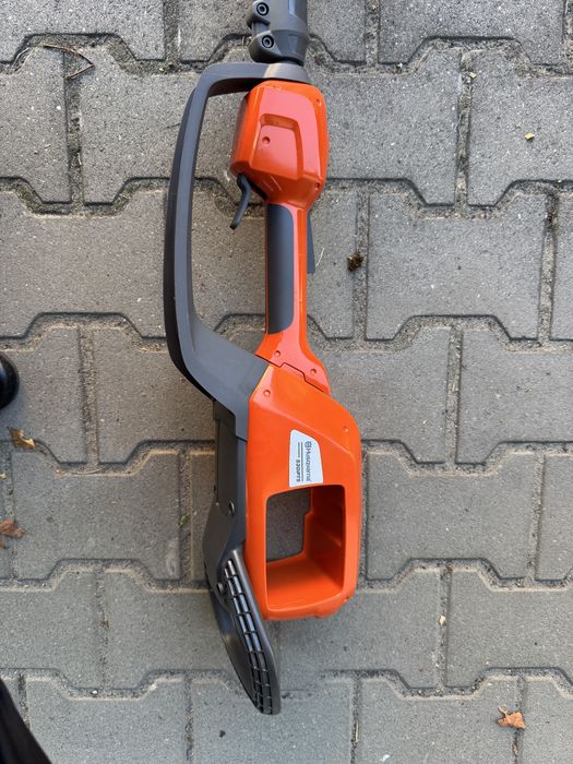 Sprzedam nową Podkrzesywarka akumulatorowa 530iPT5 Husqvarna
