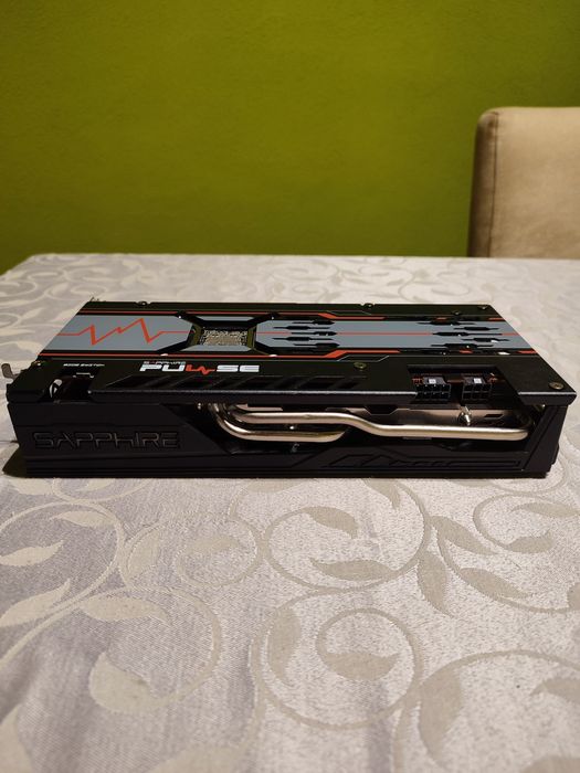 Placa Gráfica Sapphire Radeon RX 5700 XT Pulse 8GB