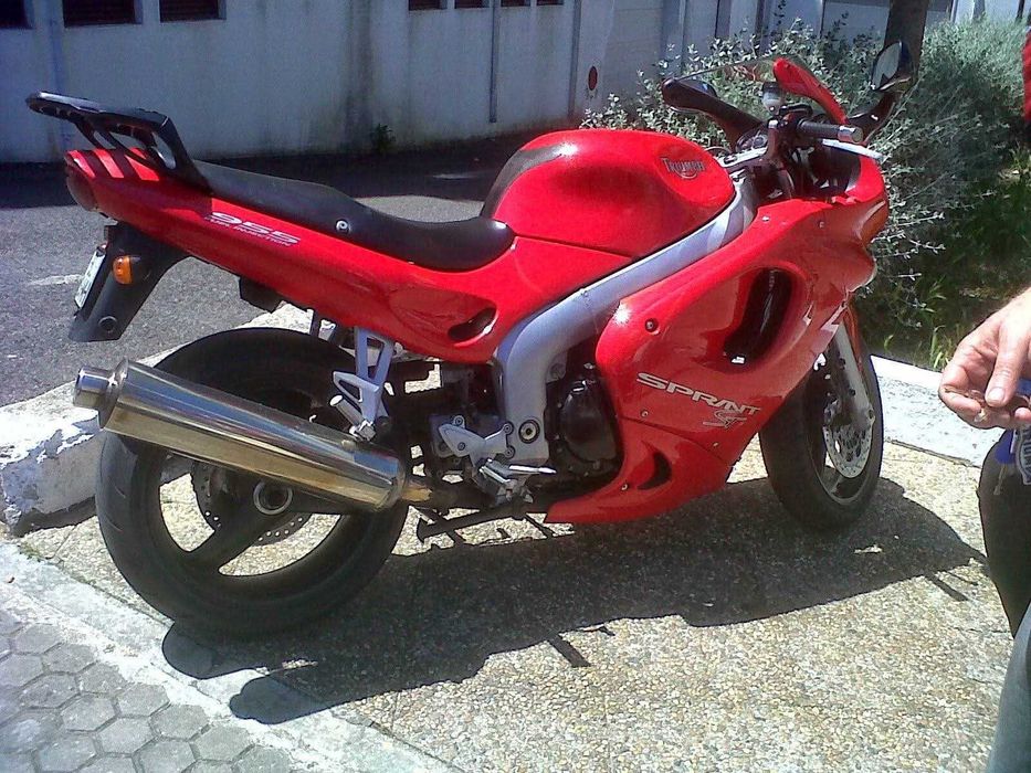 Mota Triumph Sprint ST