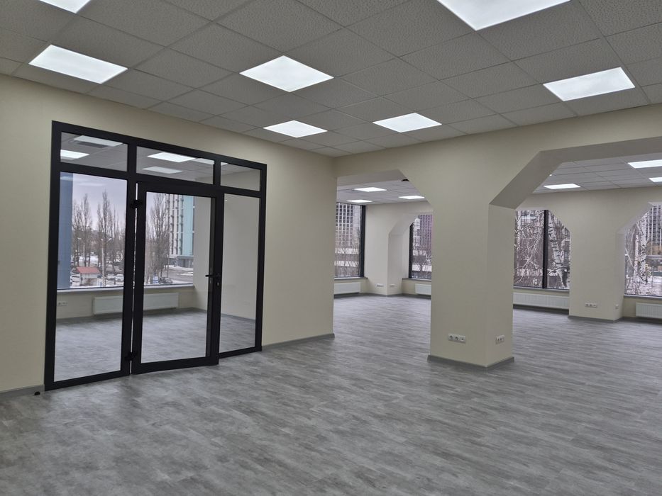 354,3 м² Варшавський,Діброва парк,Сирець,ОФІСНЕ