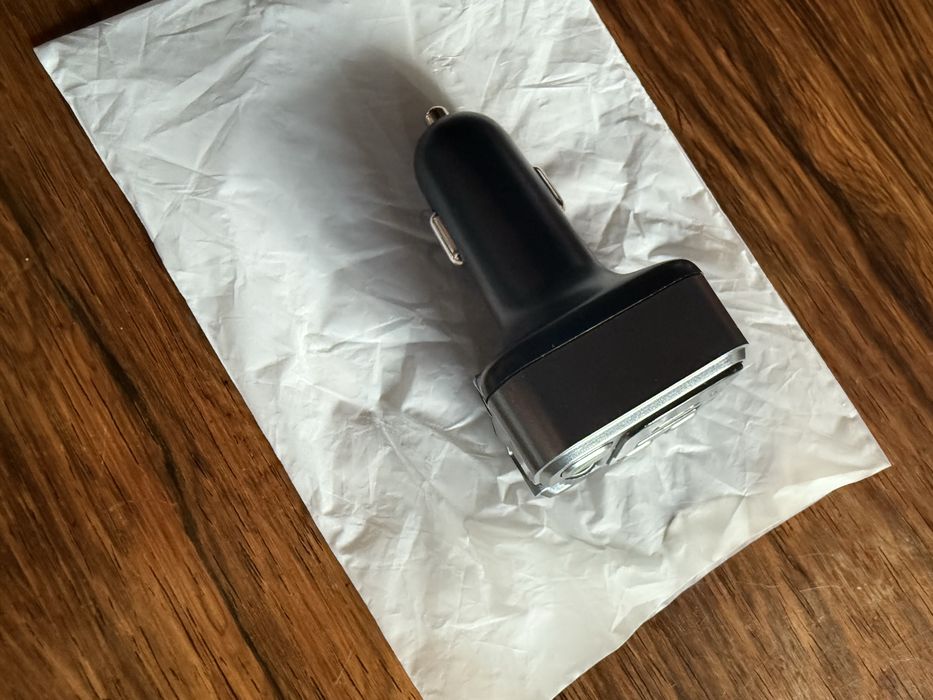 Emissor FM Esqueiro Carro Novo