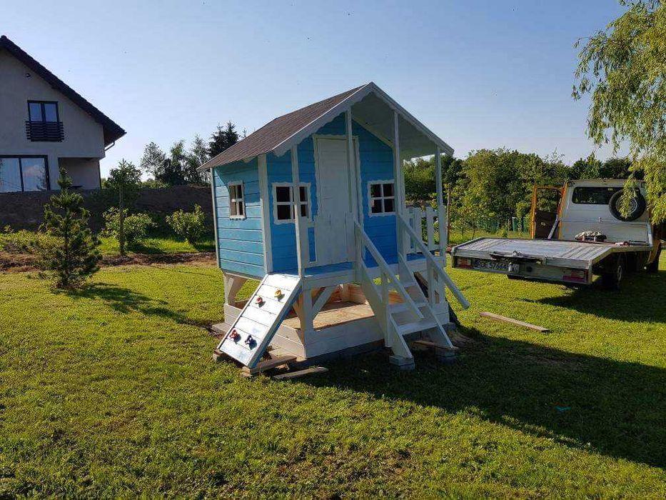 Domek drewniany plac zabaw dla dzieci