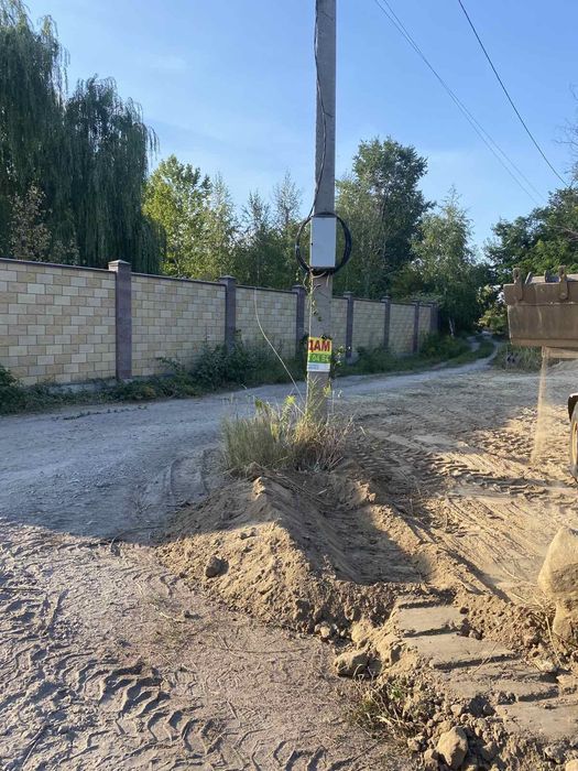 Продам ділянку у Дніпрі біля лісу та ріки.