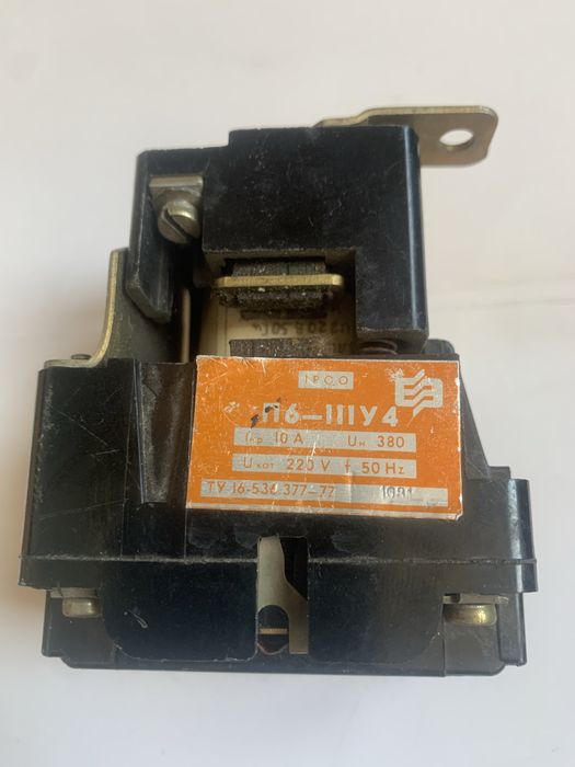 тумблер ТВ1-2 в доброму стані та інше