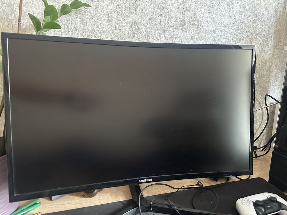 Монітор Samsung C27F396FHI
