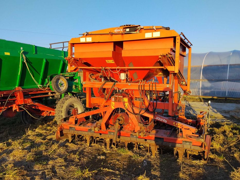 Zestaw kuhn uprawowo siewny  zamienie 3m wał tnący talerzowy