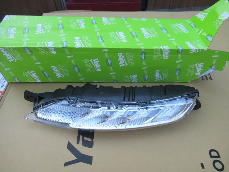 CITROEN C4 PICASSO 2013 - belka + pas + czasza