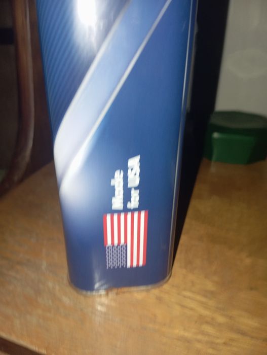 Продам литр масла Mostela 5 w 30