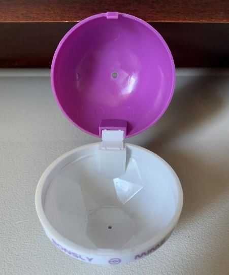 Pokémon Figure - Poké Ball (2008)64751580601601121