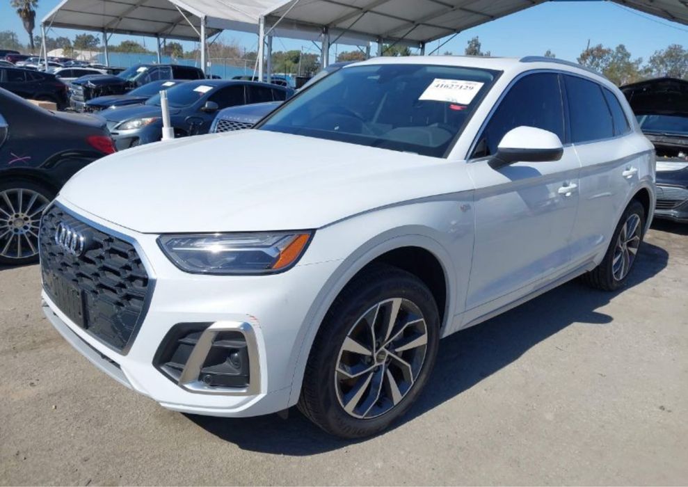 AUDI Q5 80A рестайл 2022- бампер б/у в колір та інші запчастини