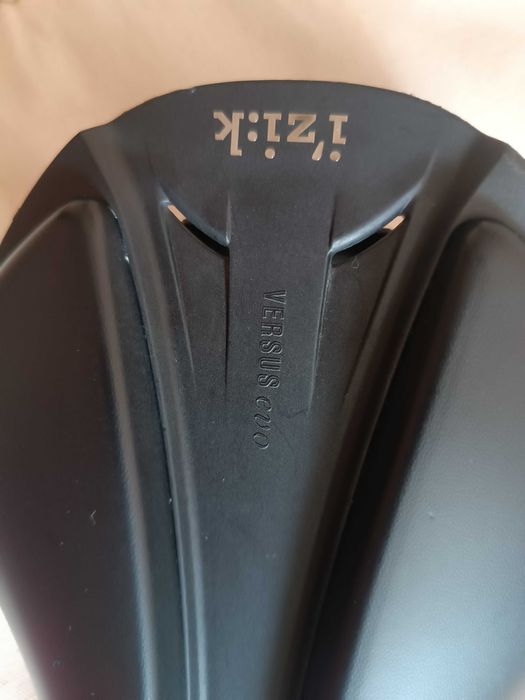 Siodełko Fizik Antares R5 versus evo