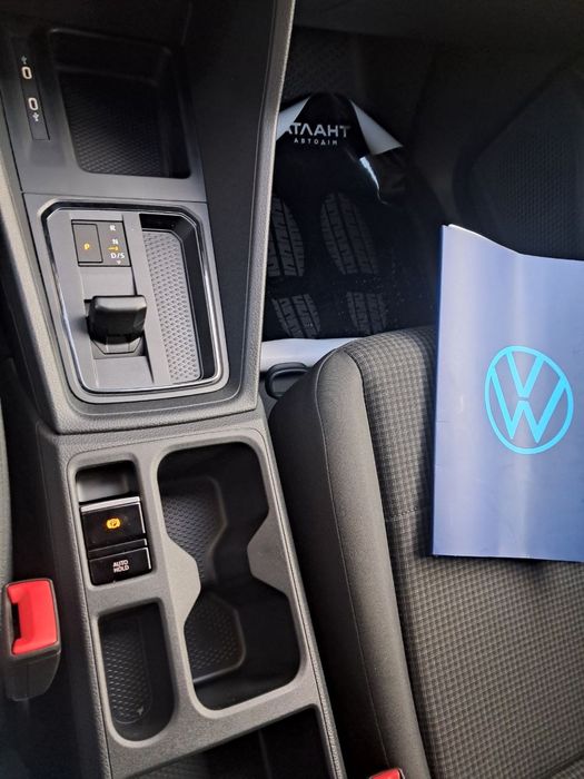 ПРОДАМ - ОБМЇНЯЮ  новий автомобіль(без пробігу)або обміняю на легко