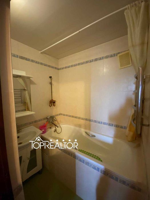 Продаж 3-кім. квартири 79 м2. с.Тернова. ДОБРИЙ.ТОРГ!