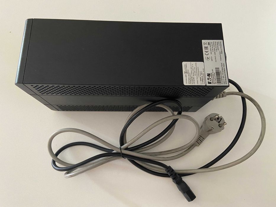 Estabilizador de corrente Eaton