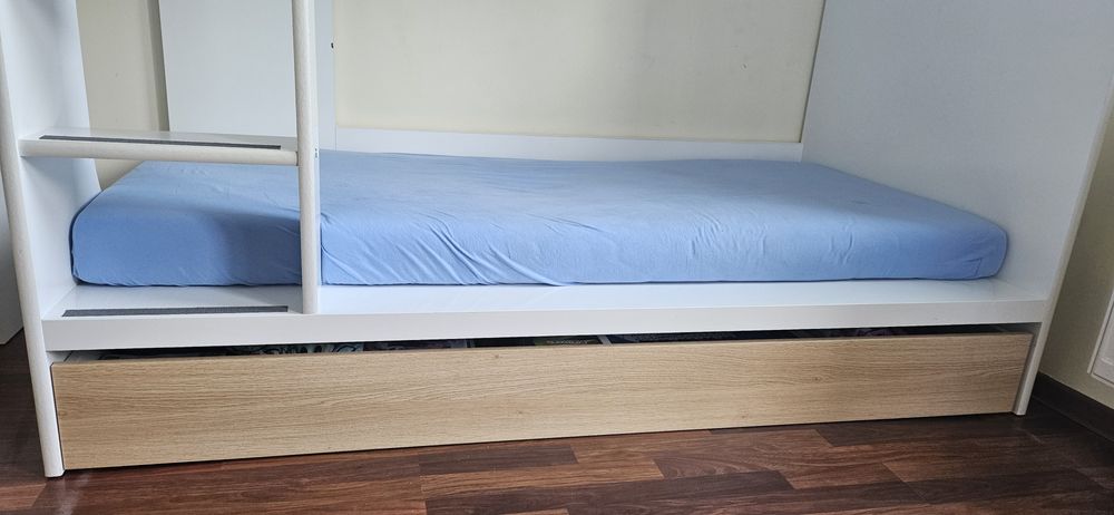 Łóżko pietrowe black red white białe