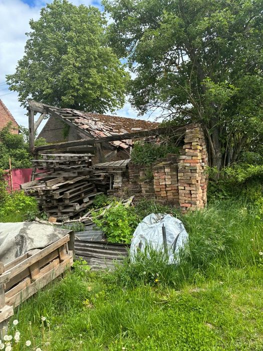 Rozbiórki w zamian za materiał