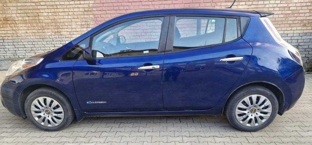 Продам Nissan Leaf 2017, 30kw