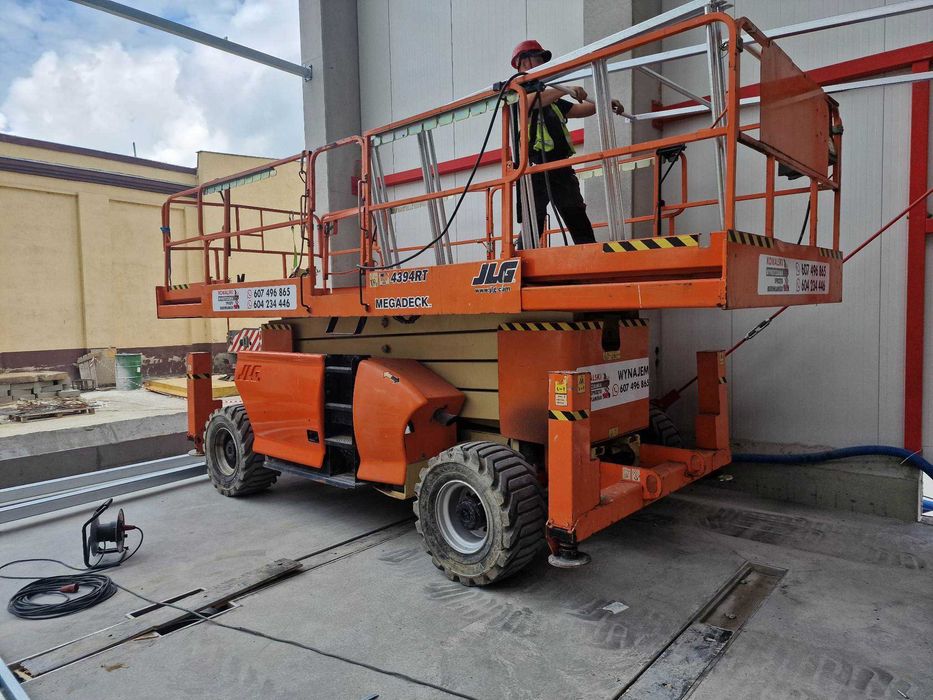 Podnośniki elektryczne spalinowe nożycowe koszowe zwyżki do wynajęcia