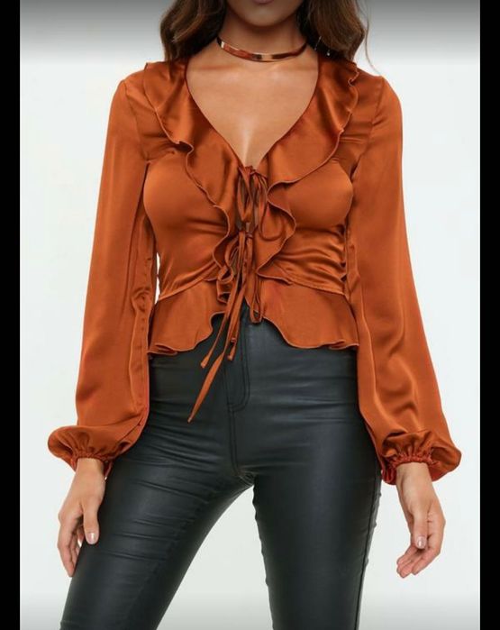 Missguided женская блузка с рюшами декольте красивая жіноча блуза