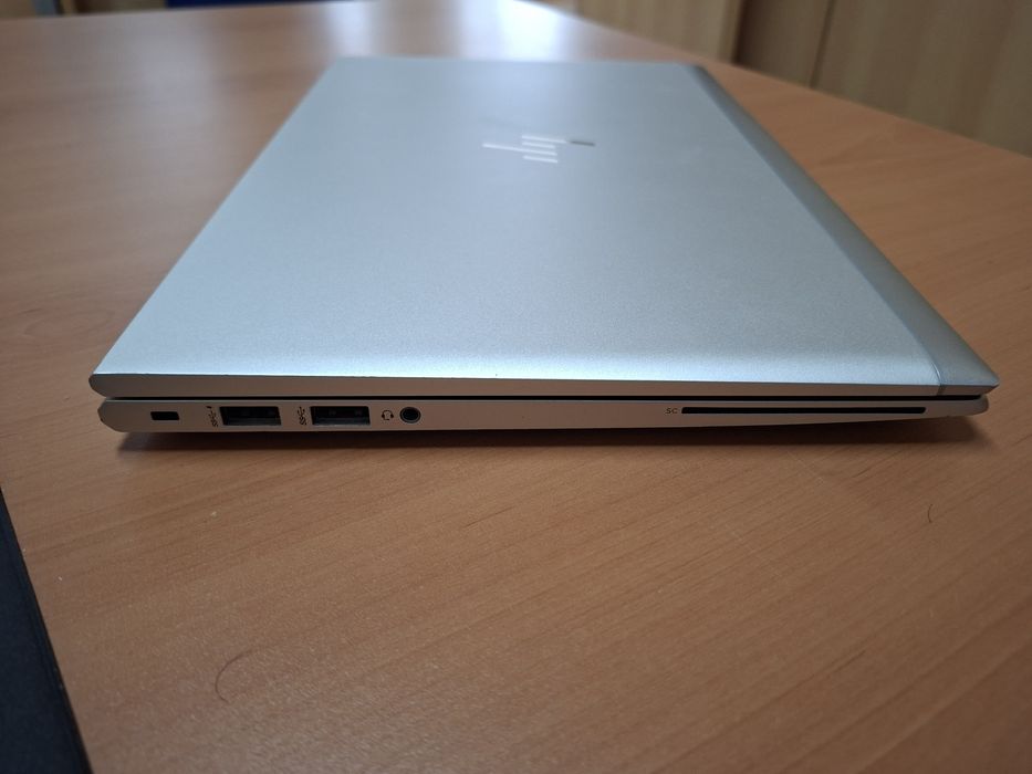 HP Elitebook 830 G8 como novo
