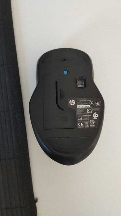 Vendo Portátil HP + Rato + Tv 32"