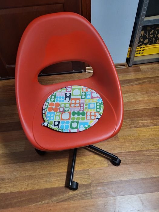 IKEA LOBERGET SIBBEN Dziecięce krzesło biurowe