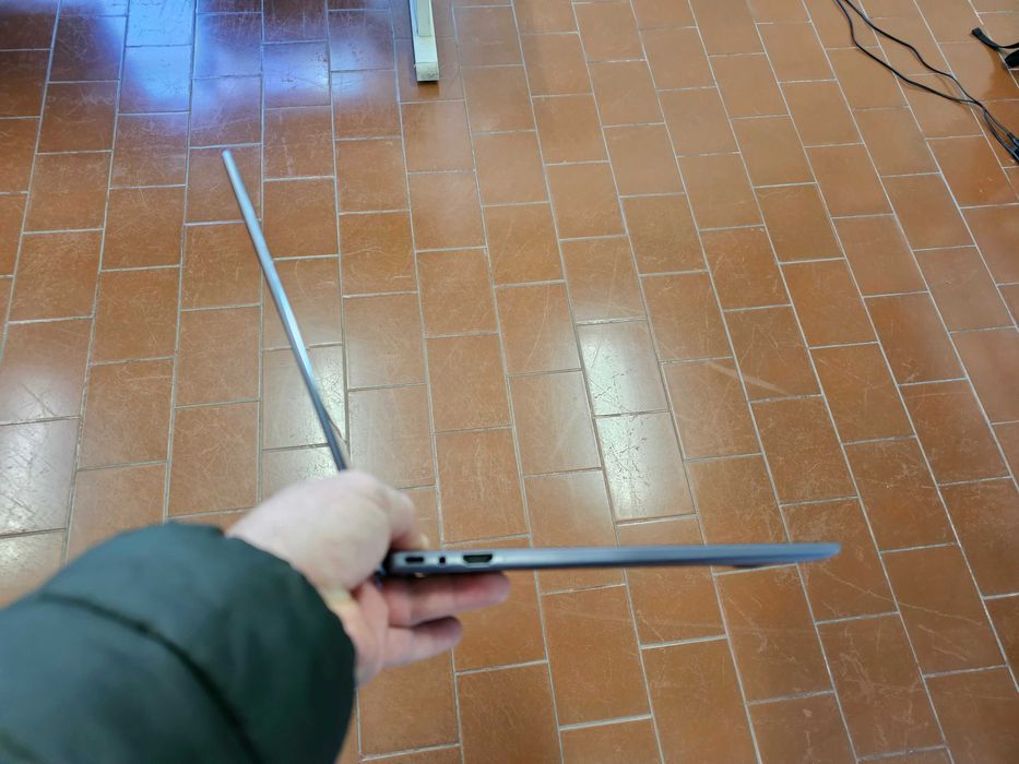 Huawei MateBook 14 - como NOVO com gráfica NVIDIA