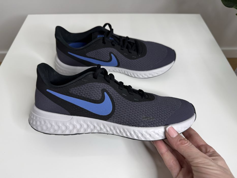 Кросівки Nike revolution 5 оригінал