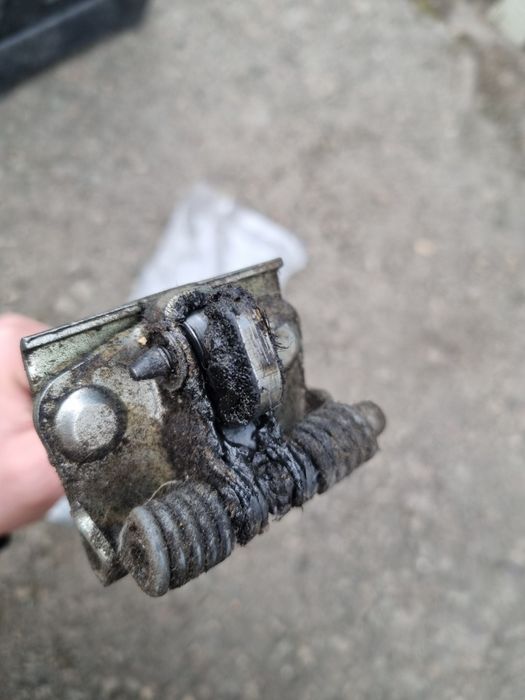 Обмежувач дверей для Renault Magnum