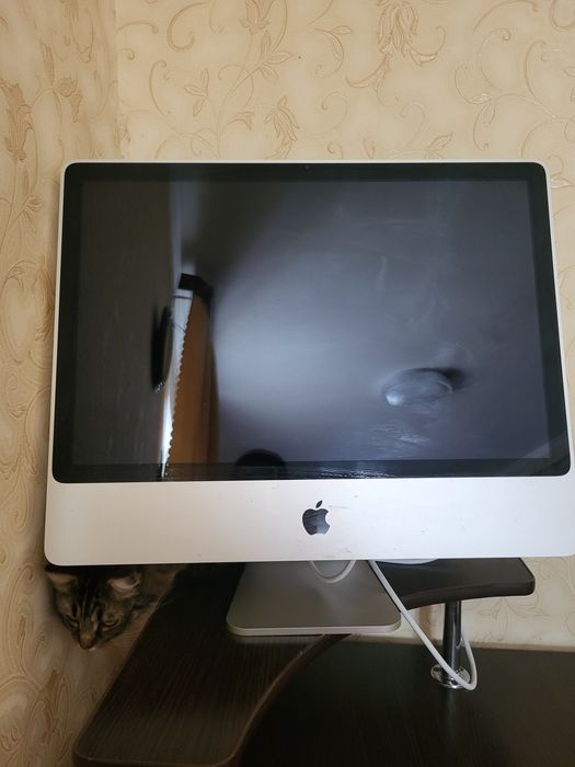 Комп'ютер iMac 24 Intel Core 2 Duo 2007