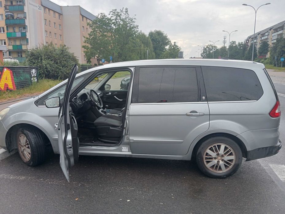 Samochód Ford Galaxy
