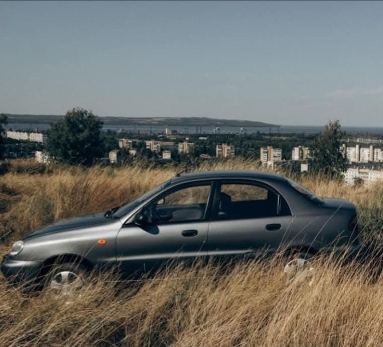 Автомобіль Daewoo Lanos