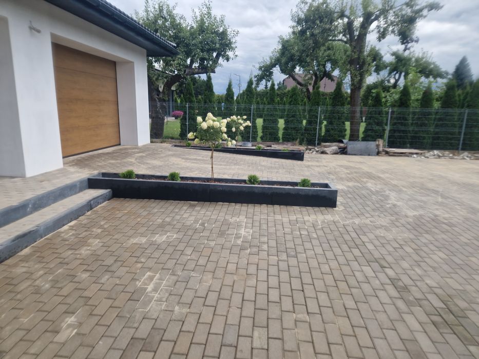 minikoparka, koparka,wywrotka 3.5t, Układanie kostki brukowej, wiertni