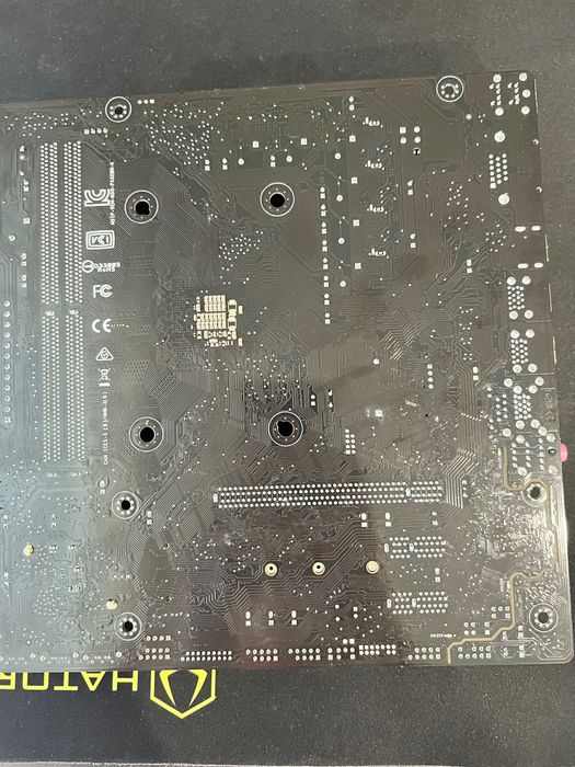 Материнська плата ASUS PRIME A320M-K (AM4) | Під відновлення / На запчастини
