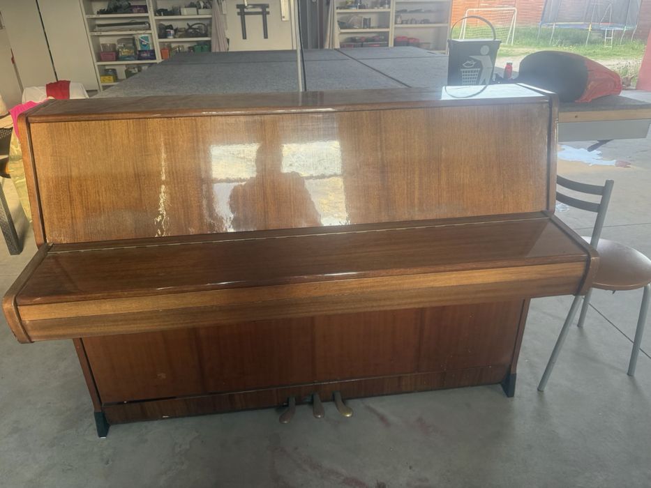 Pianino Liryka używane