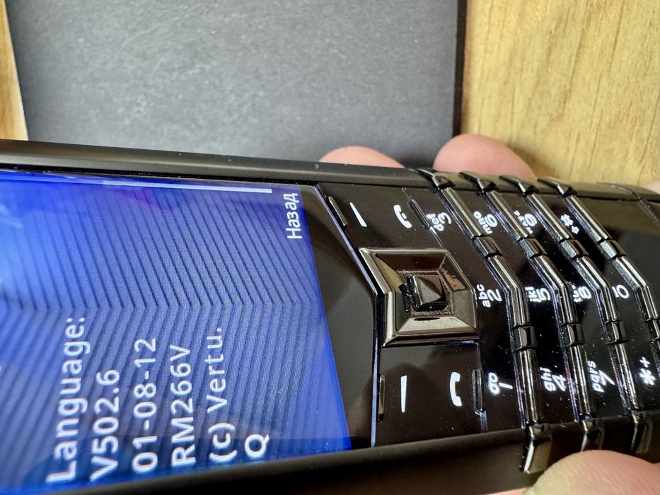 Телефон Vertu, vertu signature , верту