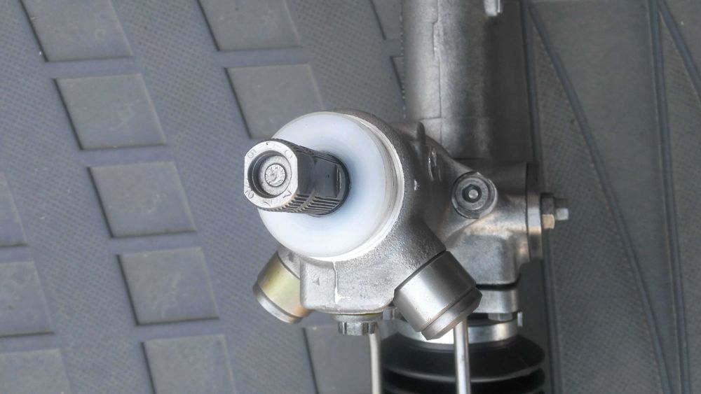 Рульова рейка  Audi 100 (ZF)