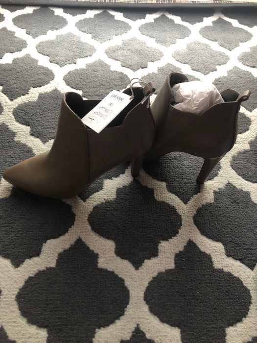 Botki skórzane  Geox